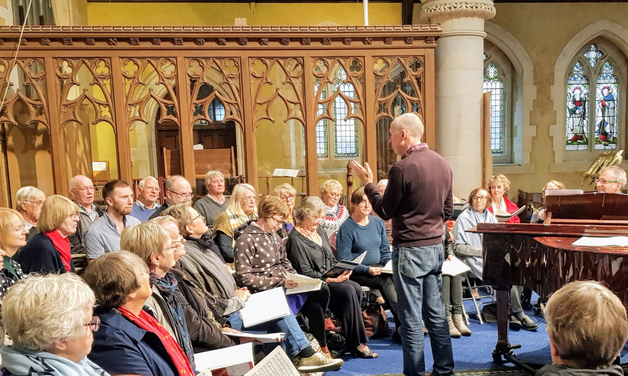 Nick Houghton leading a choral workshop